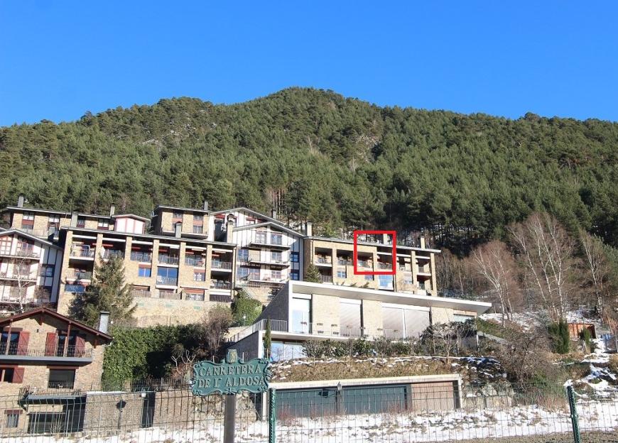 Raised Position in the very popular village of l'Aldosa